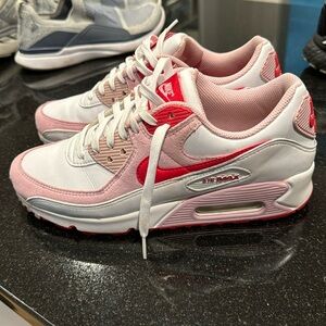 Nike airmax pink and red size 9.5
